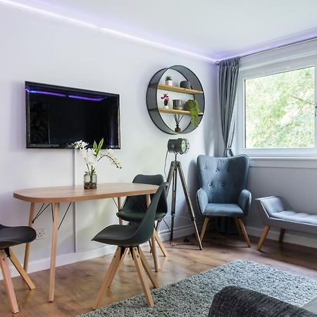 City Centre Stylish Apartment With Free Parking EDI Eksteriør bilde
