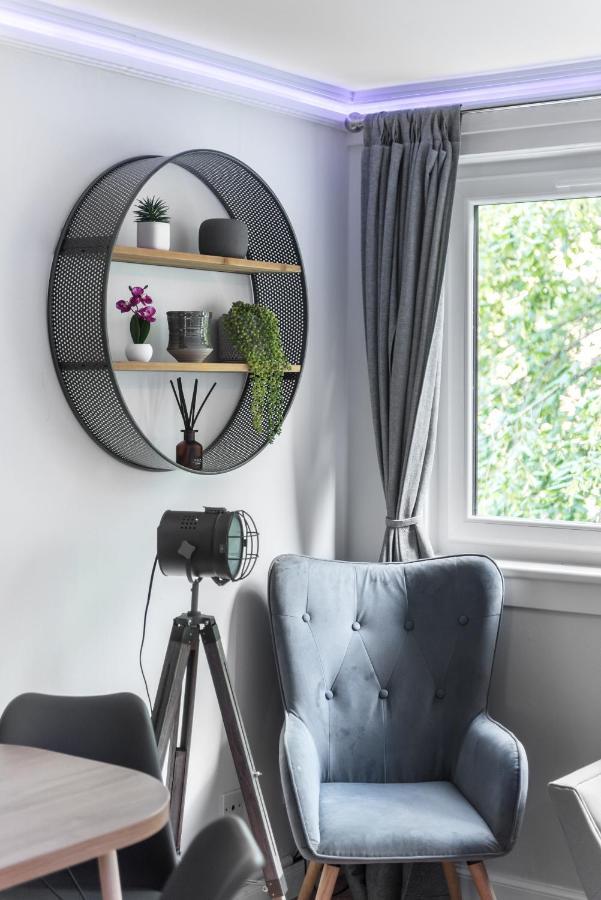City Centre Stylish Apartment With Free Parking EDI Eksteriør bilde